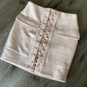 🦋 3 for $20 🦋 Faux Suede Lace Up Skirt with pockets